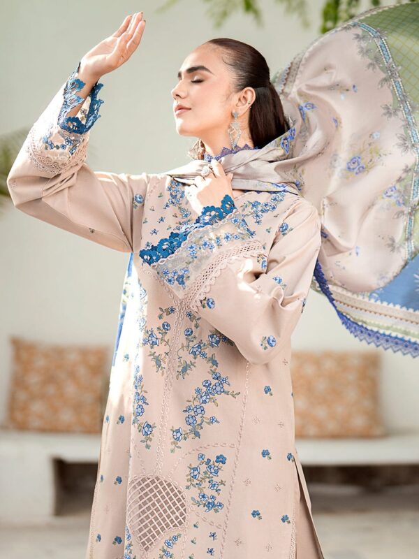 Zainab Chottani Raha D 6A Collection 24