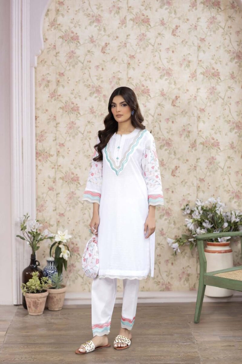 La Rosaa Spring Lss-24-04 White Spring Summer Embroidered Lawn Stitched Collection 2024