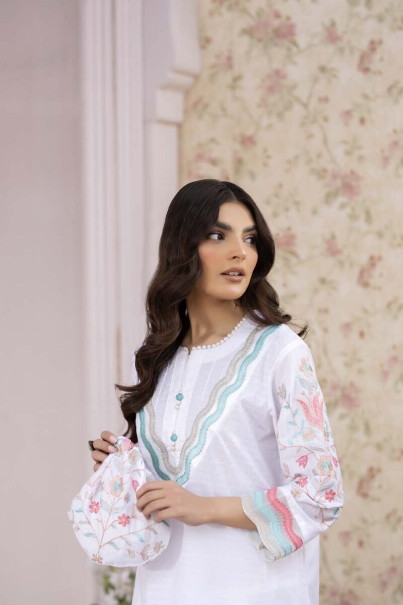 La Rosaa Spring Lss-24-04 White Spring Summer Embroidered Lawn Stitched Collection 2024