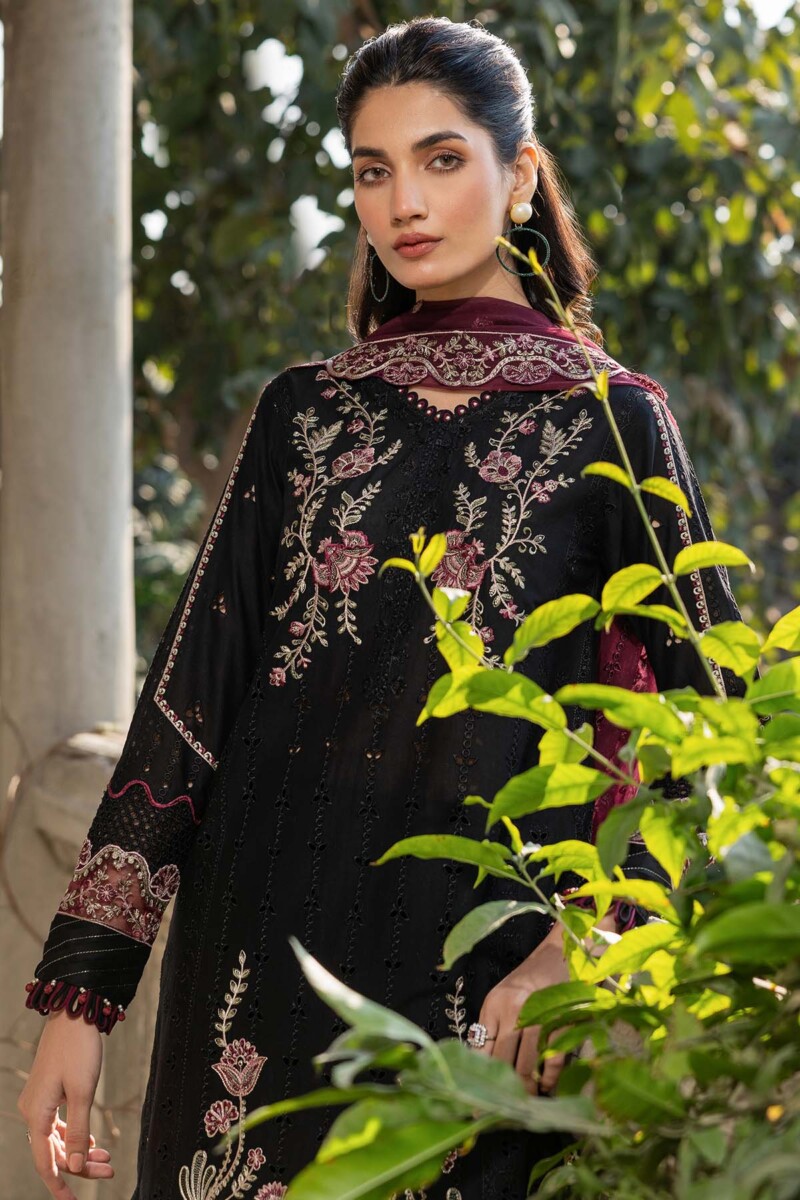 Farasha Twilight Bloom Embroidered Lawn Ss 24