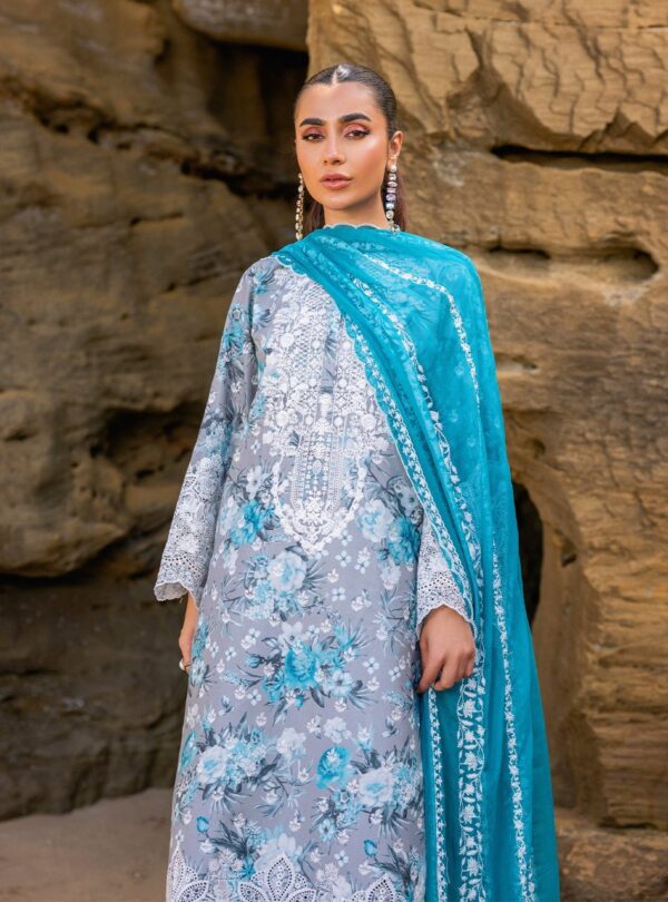 Zainab Chottani D-10B Lana Embroidered Chikankari Lawn 3Pc Suit Collection 2024