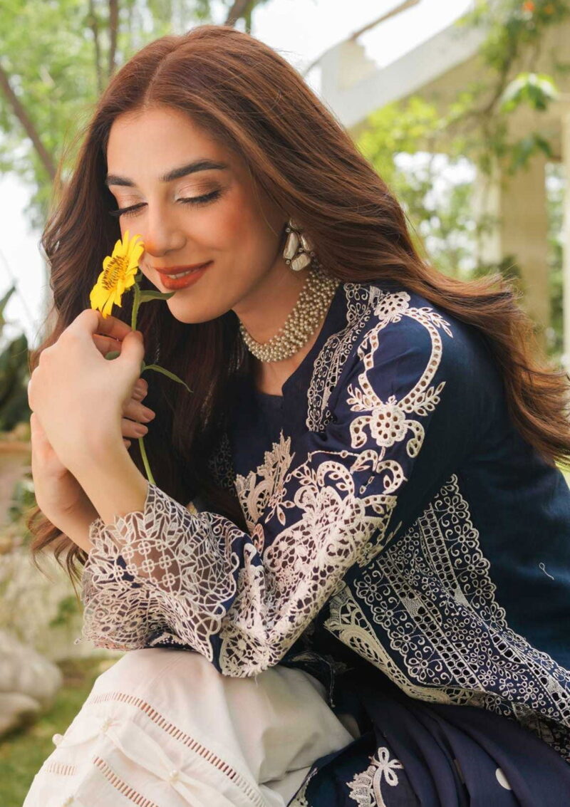 Mm Manara Ml 01 Sapphire Luxury Lawn Collection 2024