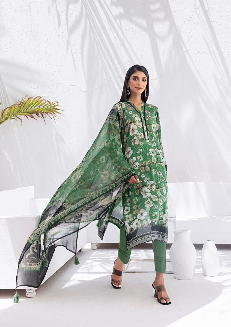 Lakhany Komal Signature Prints LG MM 104 Lawn Collection 24