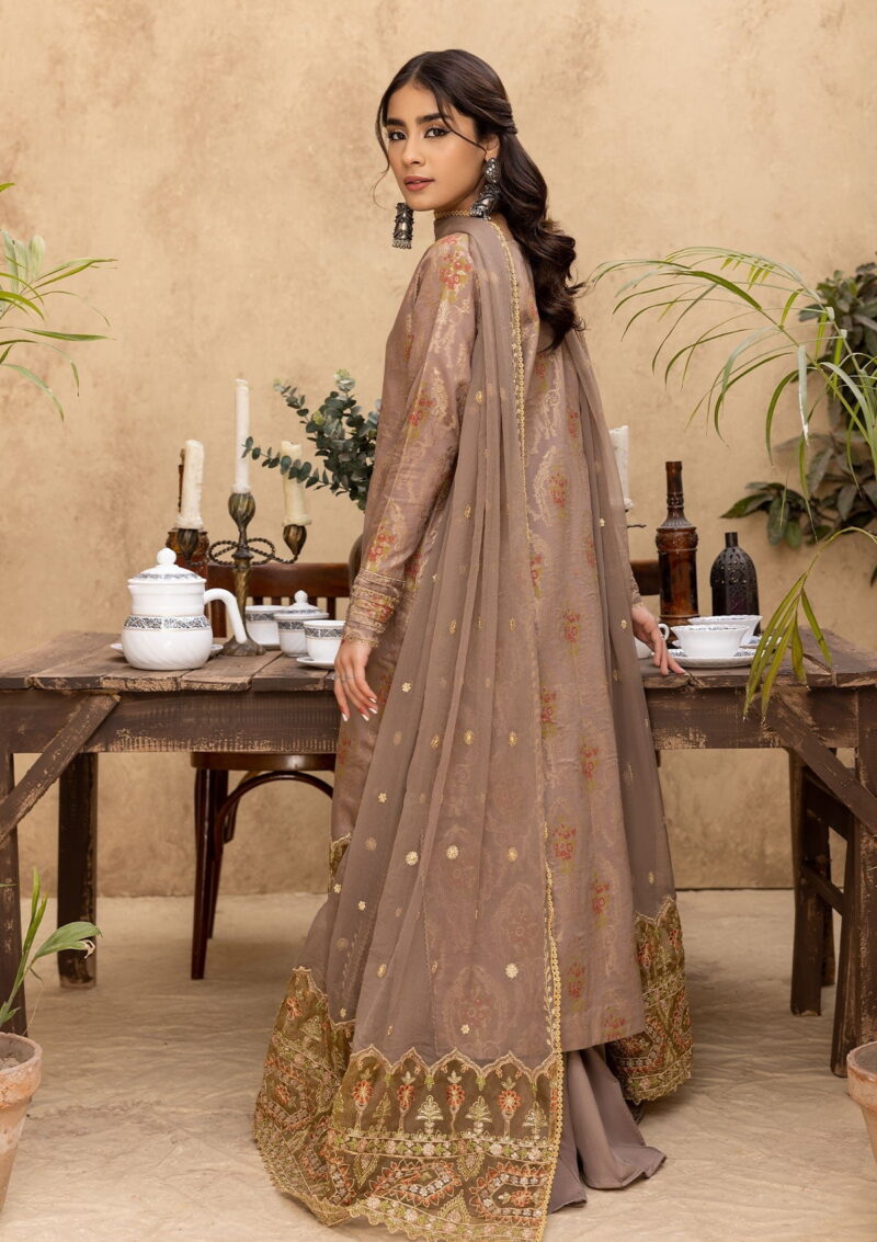 Humdum Ishq Jacquard Is 10 Lawn Collection