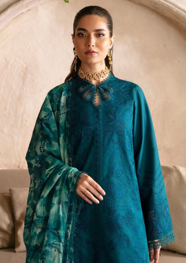 Afrozeh D 04 Mia Cascade Lawn Collection