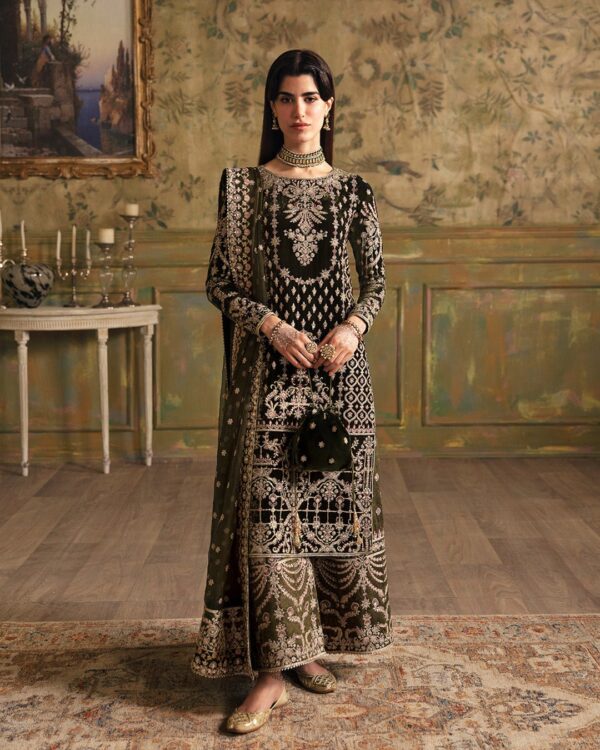 Faiza Saqlain Adara Luxe Formals