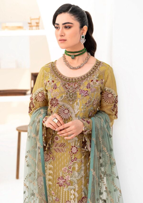 Ramsha Minhal V8 M 806 Formal Collection