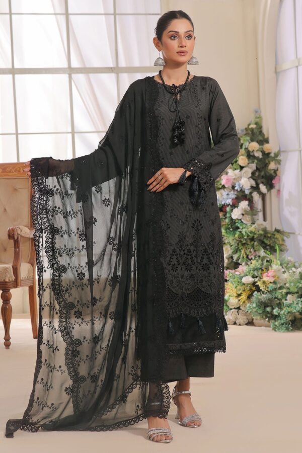 Safwa Aura Masuri Premium Suc-02 Masuri Premium Embroidered 3Pc Collection 2024
