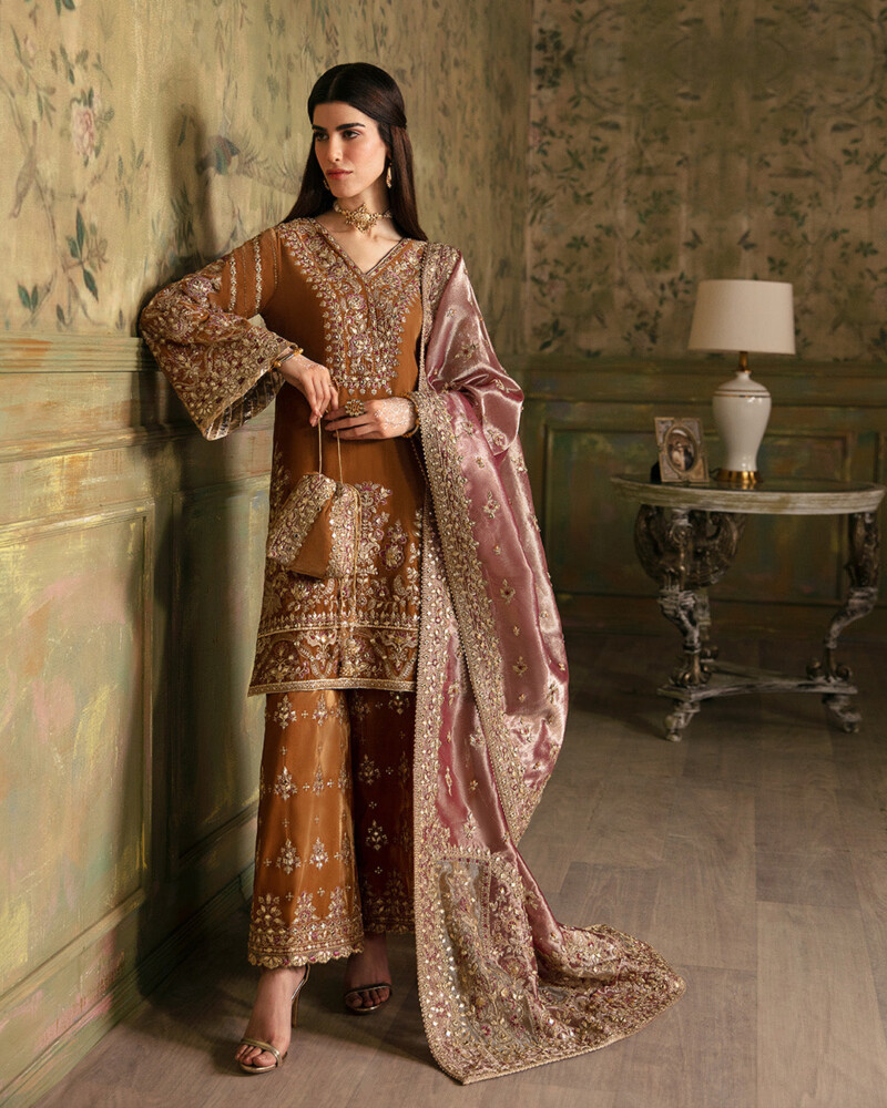 product Faiza Saqlain Lamees Luxe Formals