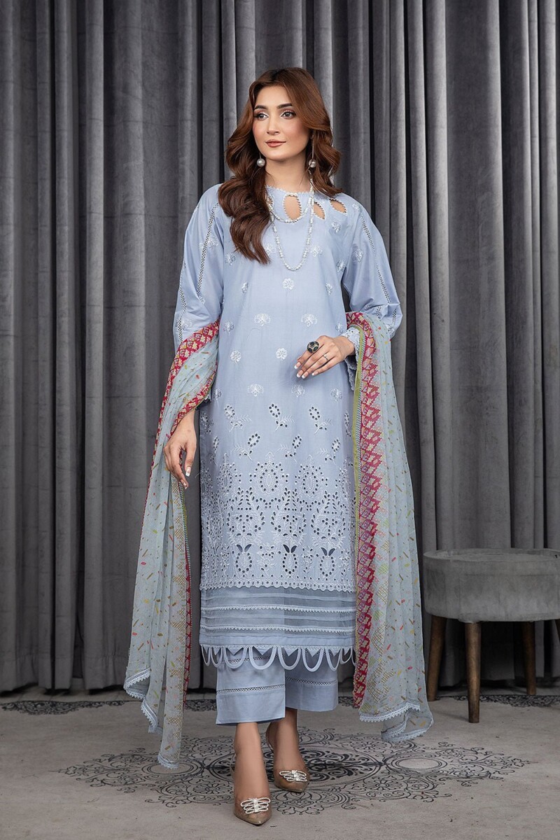 product Safwa Roma Premium Roc-05 Premium Embroidered Lawn 3pc Suit Collection 2024