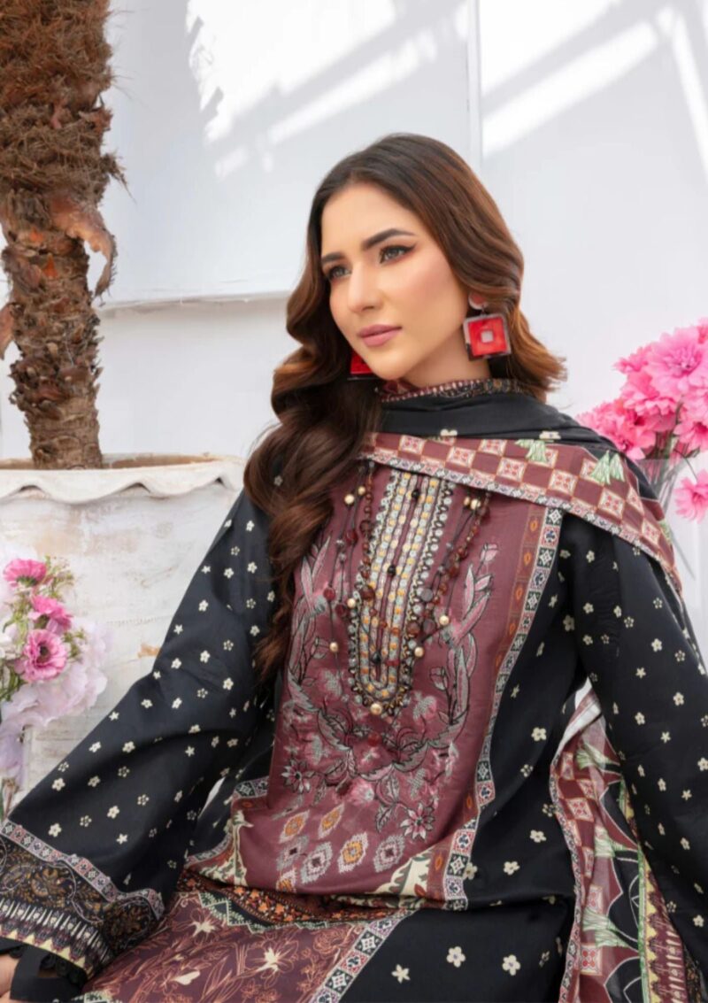 Humdum Saira Bano Hb24 10 Lawn Collection