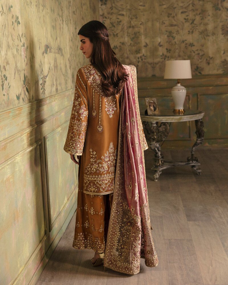 product Faiza Saqlain Lamees Luxe Formals