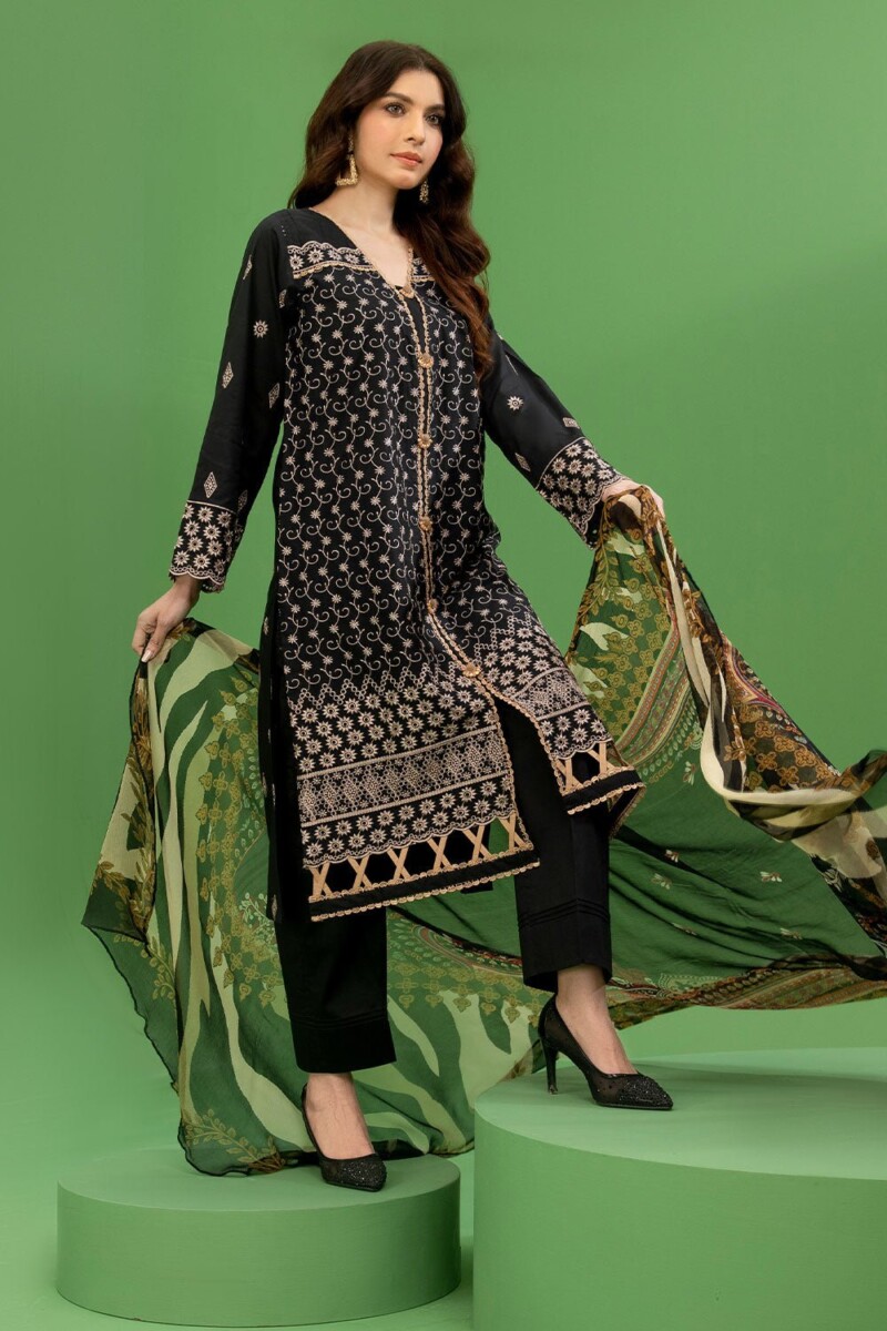 product Safwa Roma Premium Roc-09 Premium Embroidered Lawn 3pc Suit Collection 2024