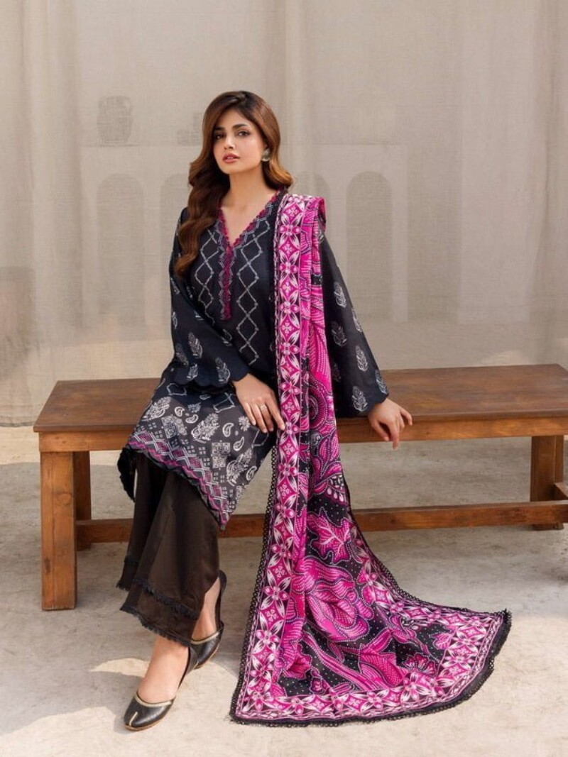 Motifz Digital 4585-Mahtab Printed Lawn 3pc Suit Collection 2024