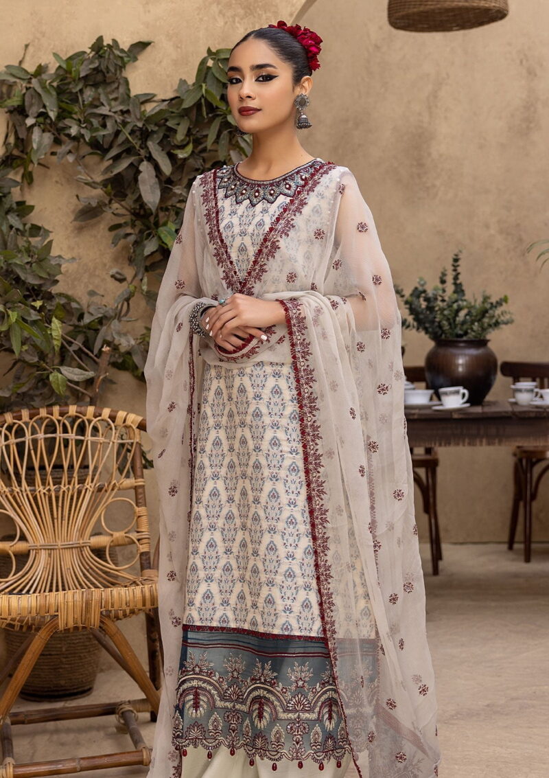 Humdum Ishq Jacquard Is 09 Lawn Collection