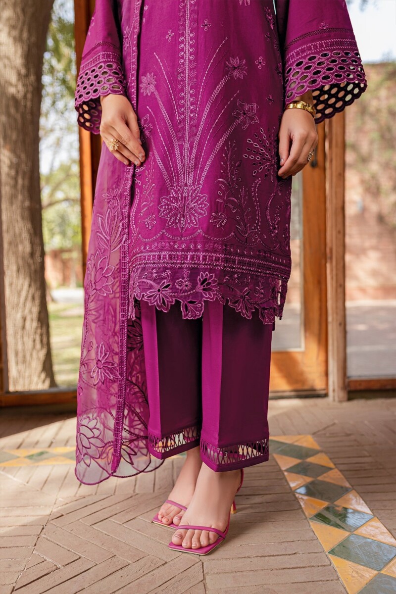 Farasha Viola Embroidered Lawn Ss 24