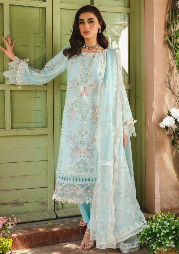 Paras By Pasha La Gardenia PG24 02 Bluebell Lawn Collection 24