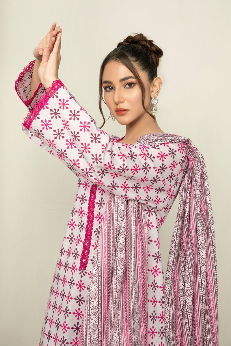 product Safwa Fine Ics-36 Printed Doria Lawn 3pc Suit Collection 2024