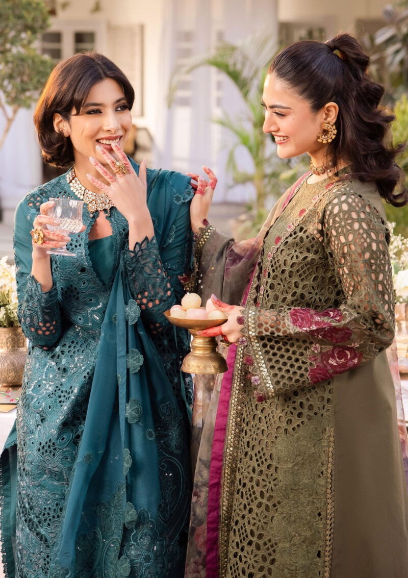 Iznik Nani Ka Ghar Ing24 11 Lawn Collection