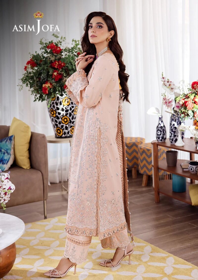 product Asim Jofa Ajur 24 12 Uraan Lawn Collection