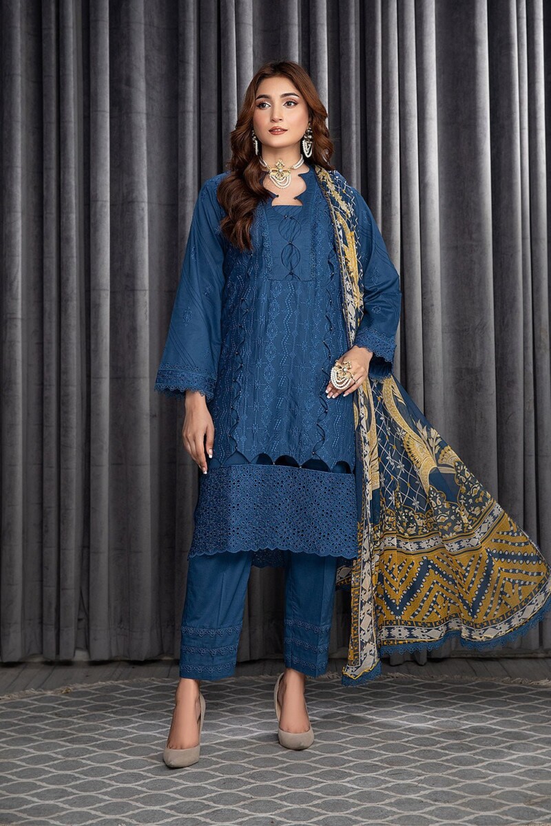 product Safwa Roma Premium Roc-18 Premium Embroidered Lawn 3pc Suit Collection 2024