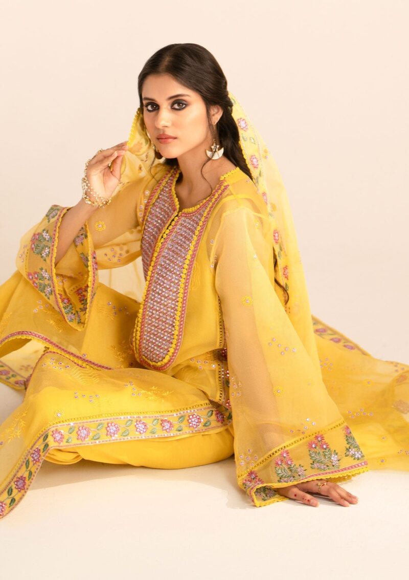 Fozia Khalid Gul Baharr Aeris Festive Edition Selin Formal Collection