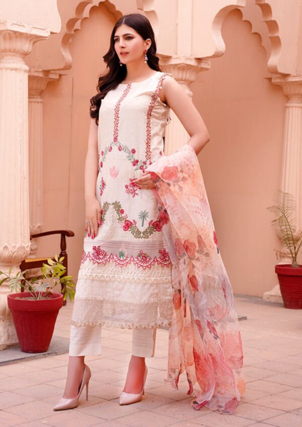 Noor Jahan Kohenoor KN24 02 Lawn Collection 24