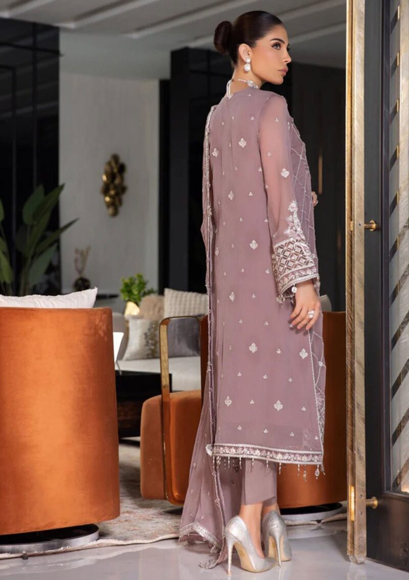 Xenia Yasfir Aara Formal Collection