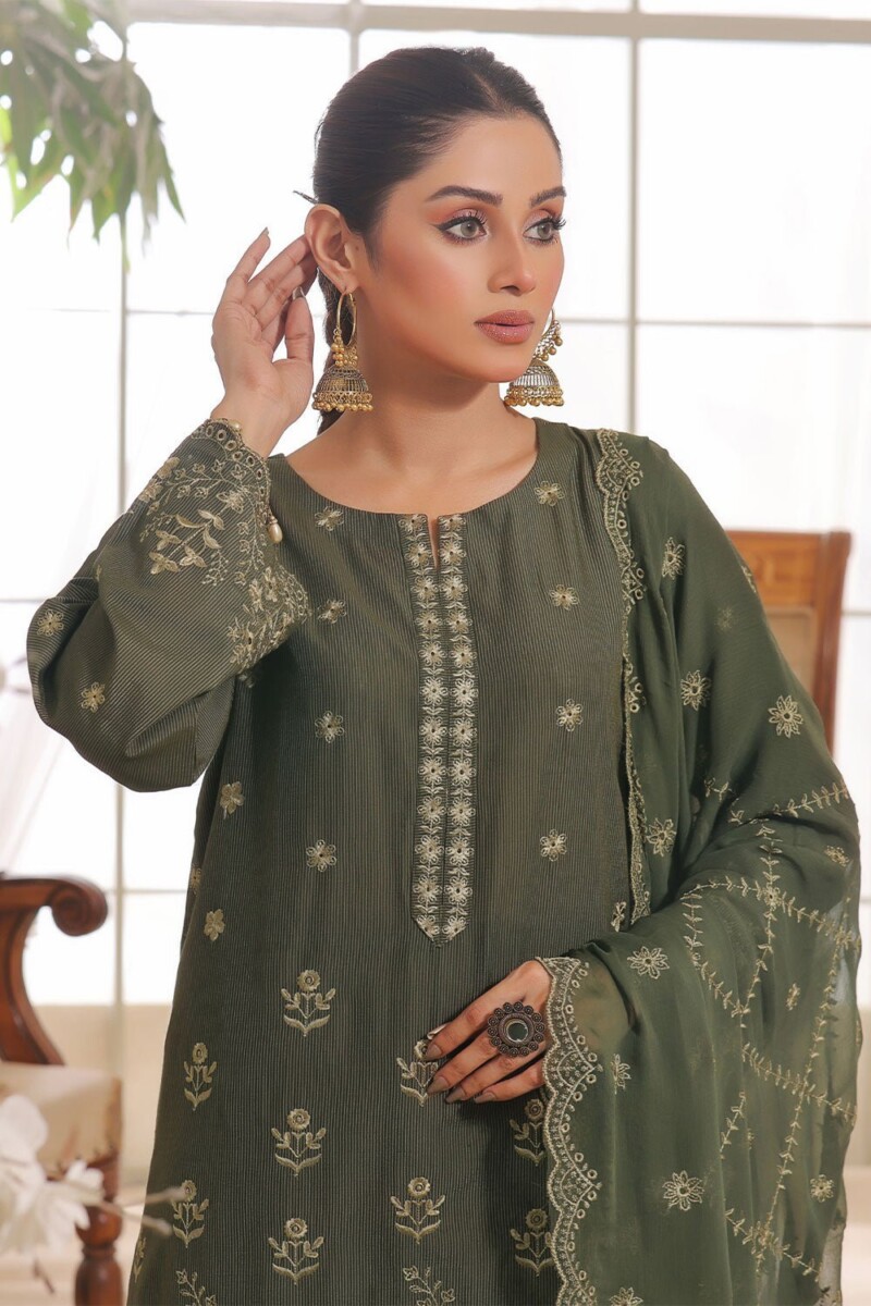 product Safwa Aura Masuri Premium Suc-01 Masuri Premium Embroidered 3pc Collection 2024