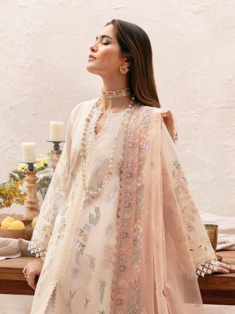 Afrozeh Cascade Luna Embroidered Luxury Lawn 3pc Suit Collection 2024