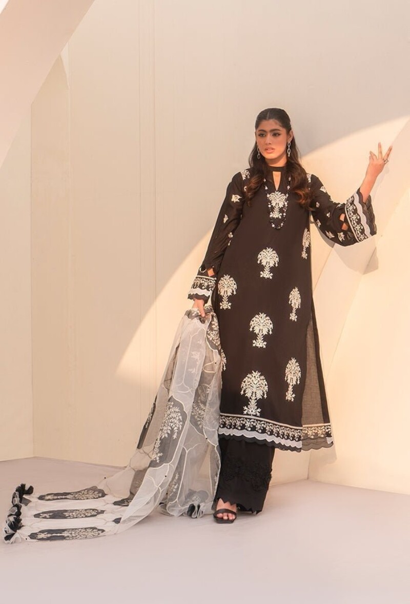 Humdum Al-01 Luxury Lawn 3pc Suit Collection 2024