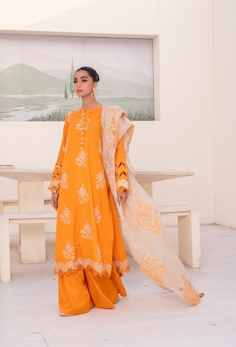 Humdum Al-02 Luxury Lawn 3pc Suit Collection 2024