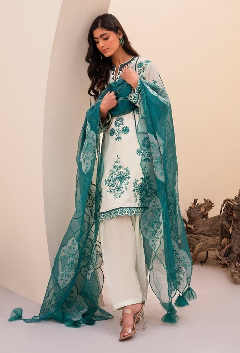 Humdum Al-03 Luxury Lawn 3pc Suit Collection 2024