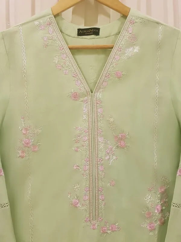 Agha Noor Official S107766 Fine Jacquard Embroidered Shirt