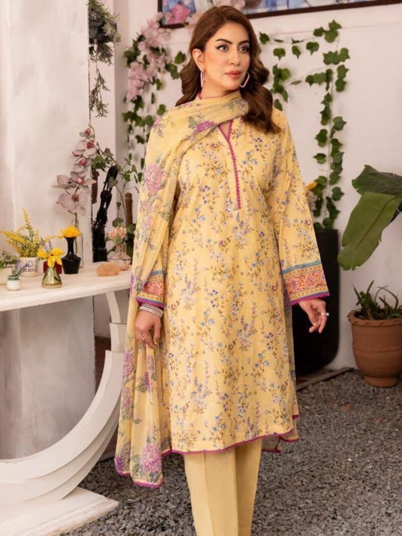 Gul Ahmed Bm-42022 Printed Lawn 3pc Suit Collection 2024