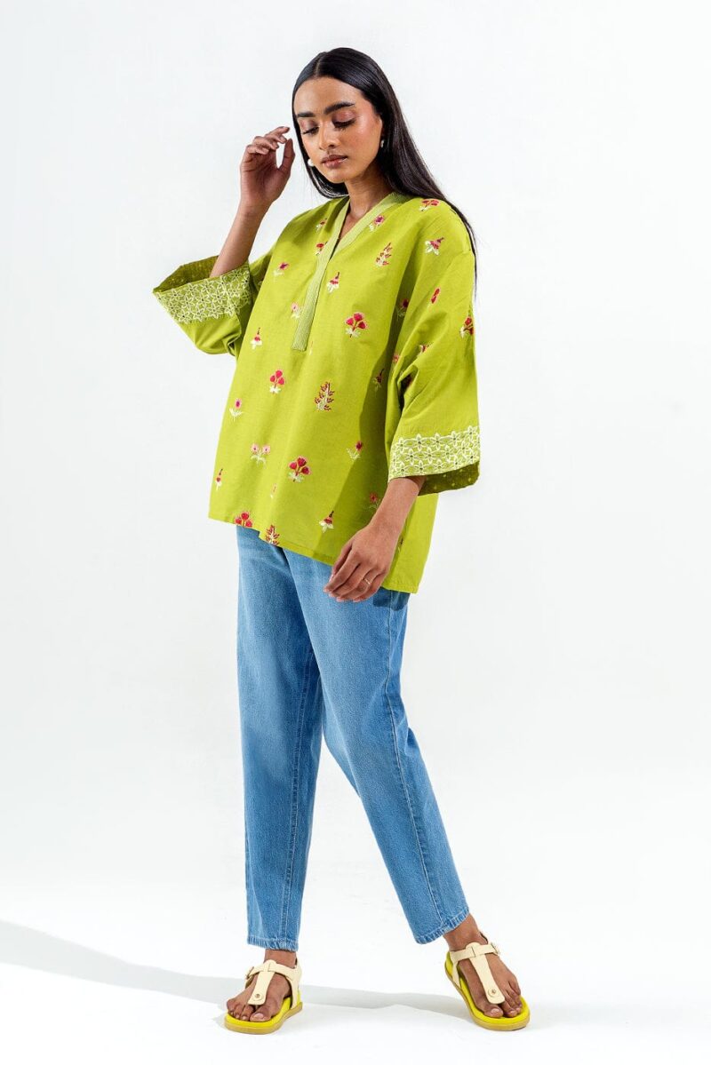 Beechtree Embroidered Fusion Top Pret