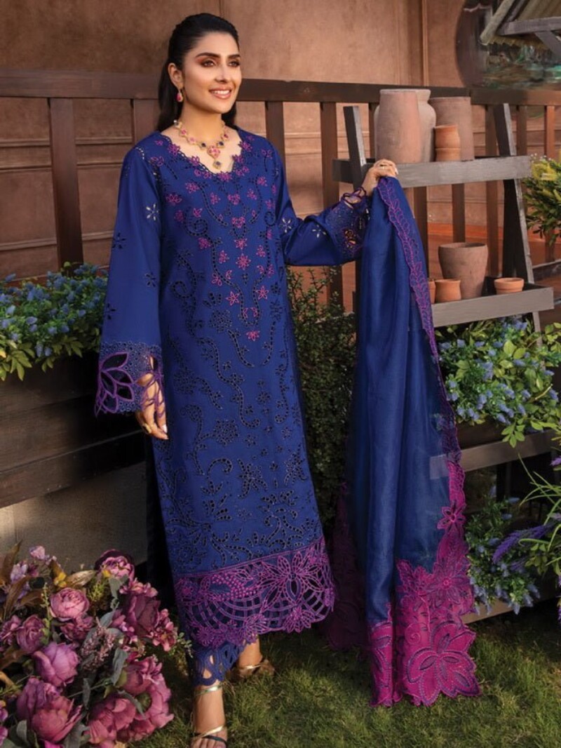 Rang Rasiya D-04 Zara Premium Embroidered Lawn 3pc Suit Collection 2024