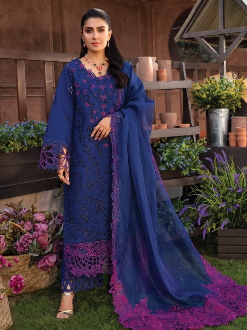 Rang Rasiya D-04 Zara Premium Embroidered Lawn 3pc Suit Collection 2024