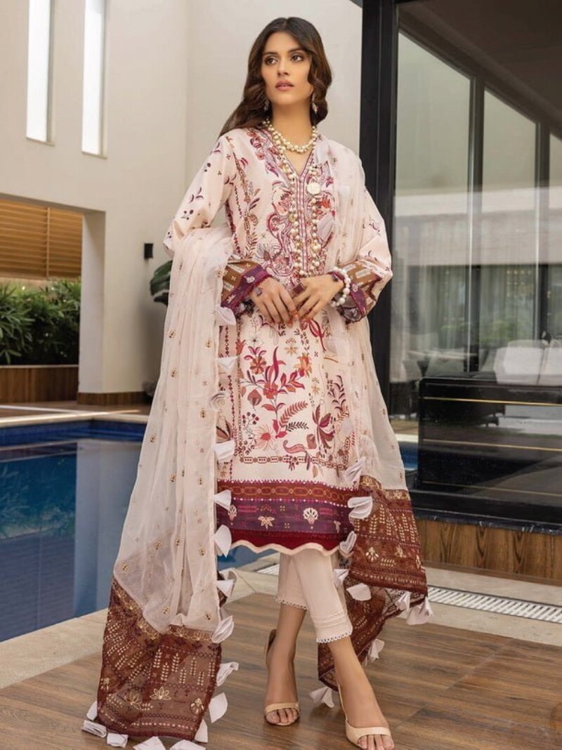 Humdum D-08 Embroidered Lawn 3pc Suit Collection 2024