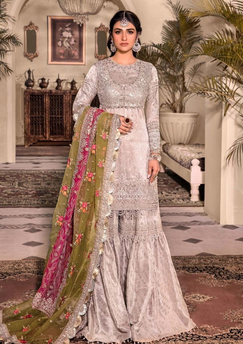 Zainab Manan La Monada Zm 12 Femme Formal Collection