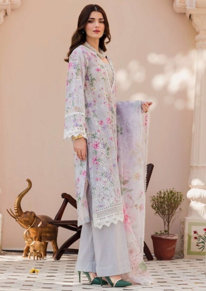 Motifz 4625-Moonstoon Lawn 3pc Suit Collection 2024