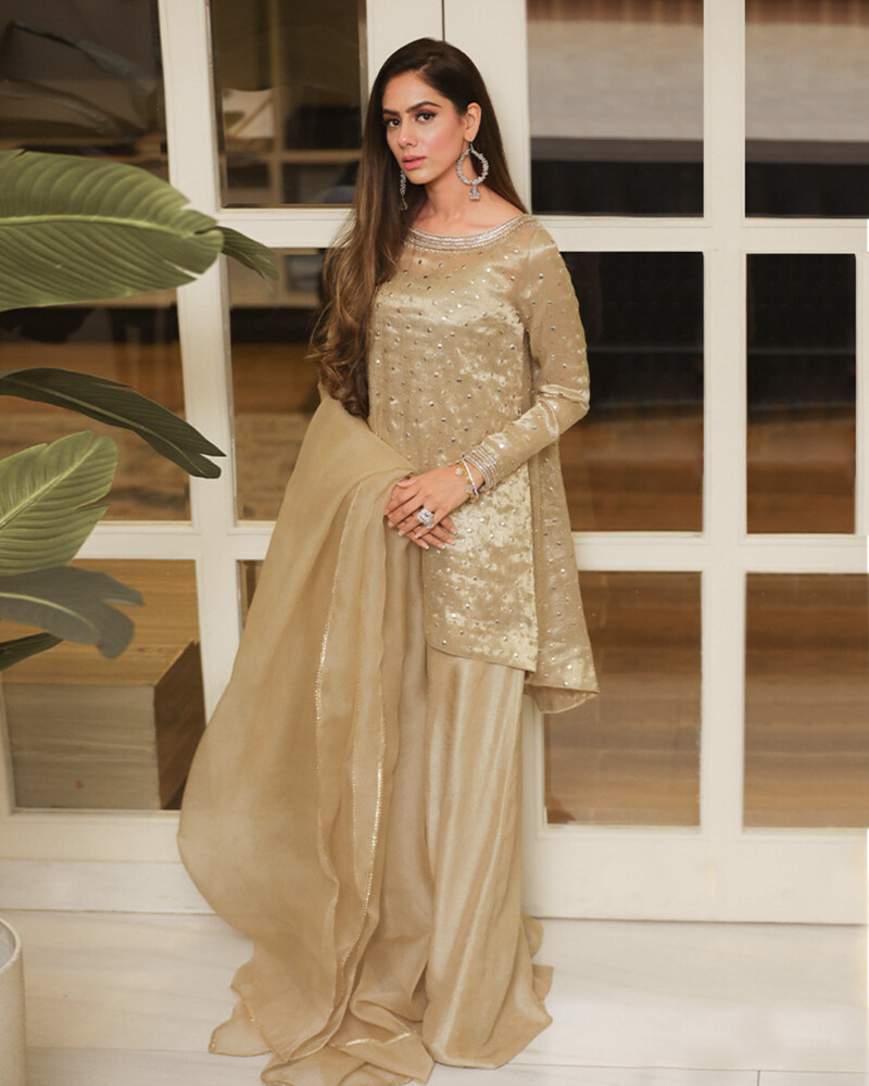 product Faiza Saqlain Daaria Luxe Formals