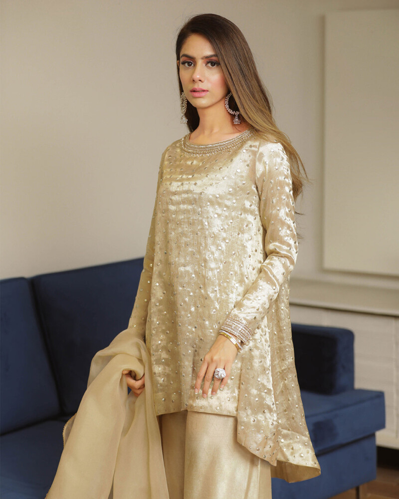 product Faiza Saqlain Daaria Luxe Formals