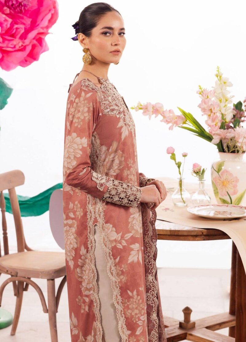 Iznik Dahlia Dl-12 Saffron Embroidered Luxury Lawn 3pc Suit Collection 2024