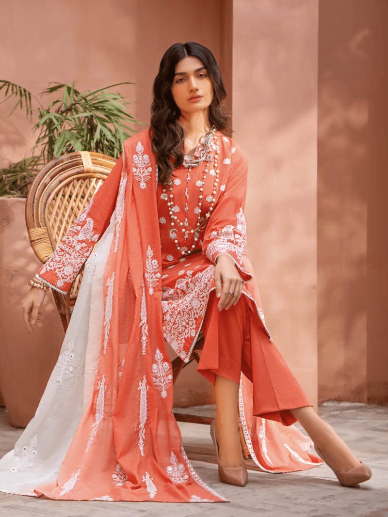 Gul Ahmed Dn-42020 Essential Embroidered Lawn Collection 2024