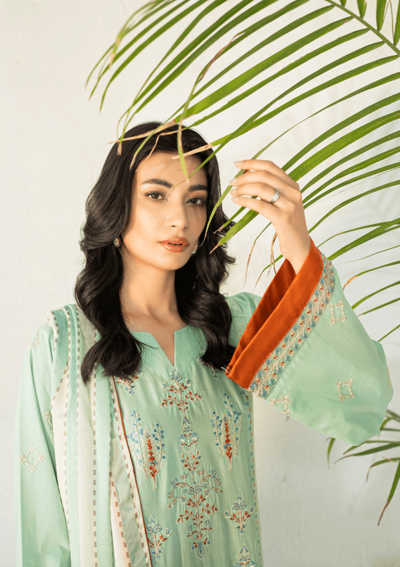 Muraad Sienna Alora Lawn Collection 24