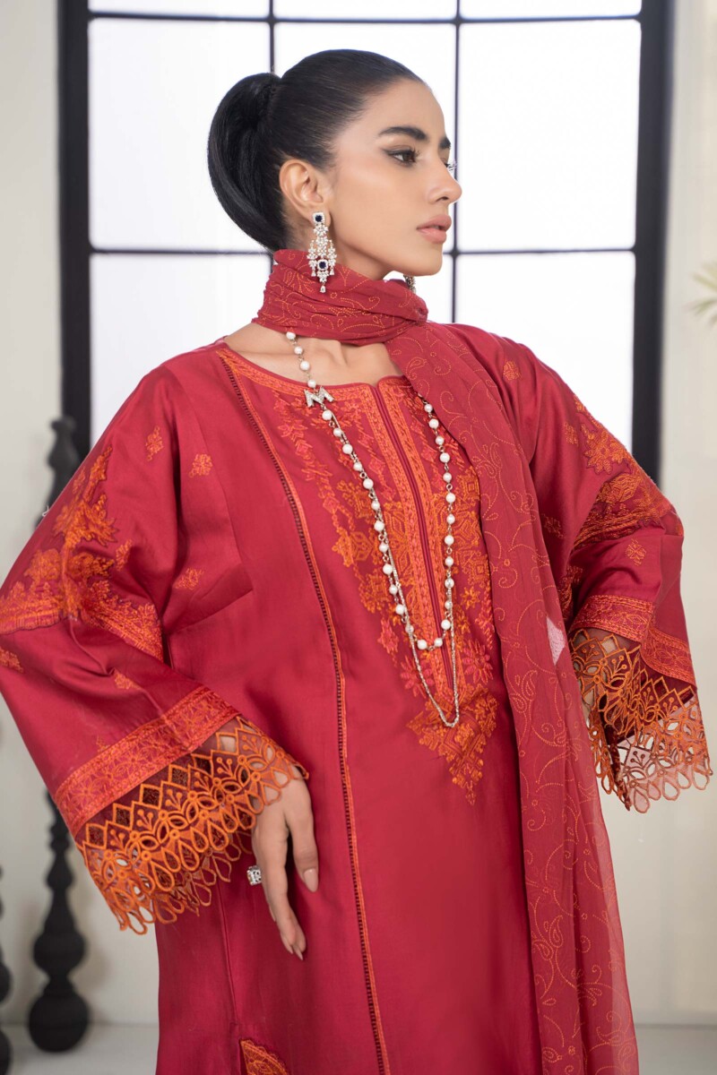 Maria B 3 Piece Embroidered Lawn Suit Dw-Ef24-103 Luxury Pret