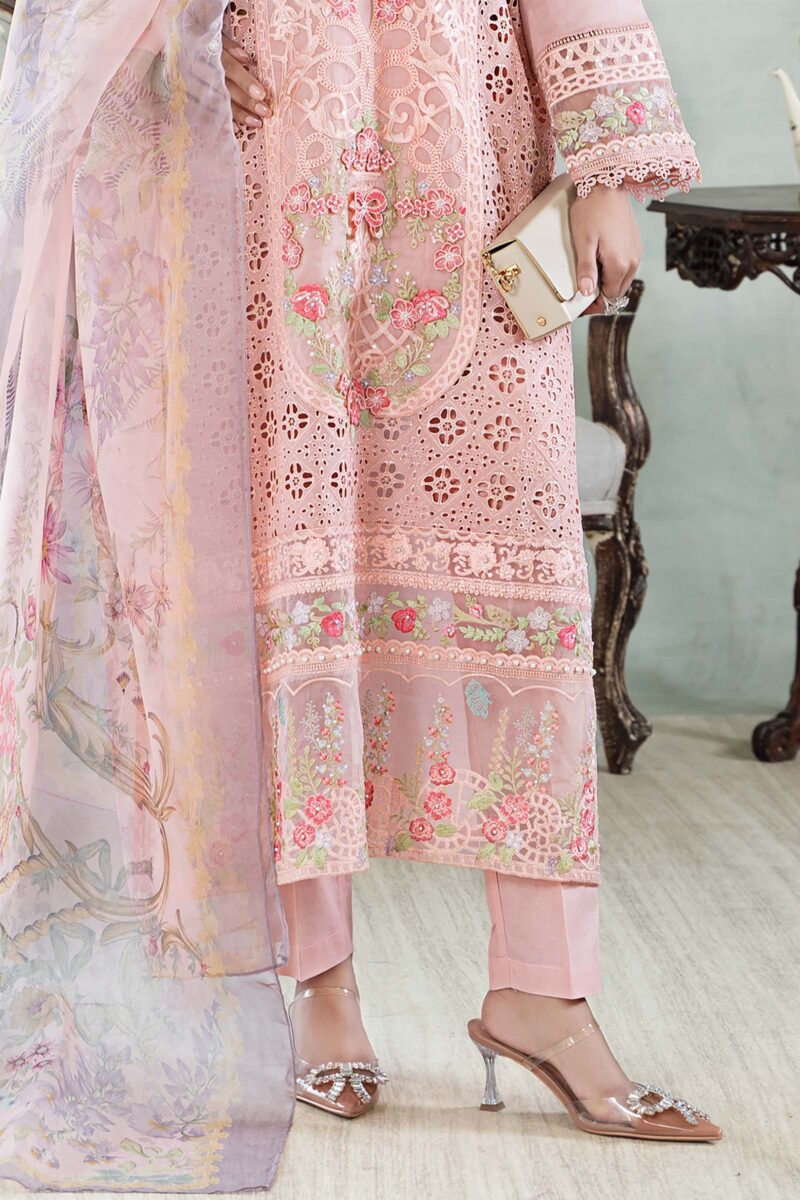 Qalamkar Ar 10 Helene Q Prints Collection 24