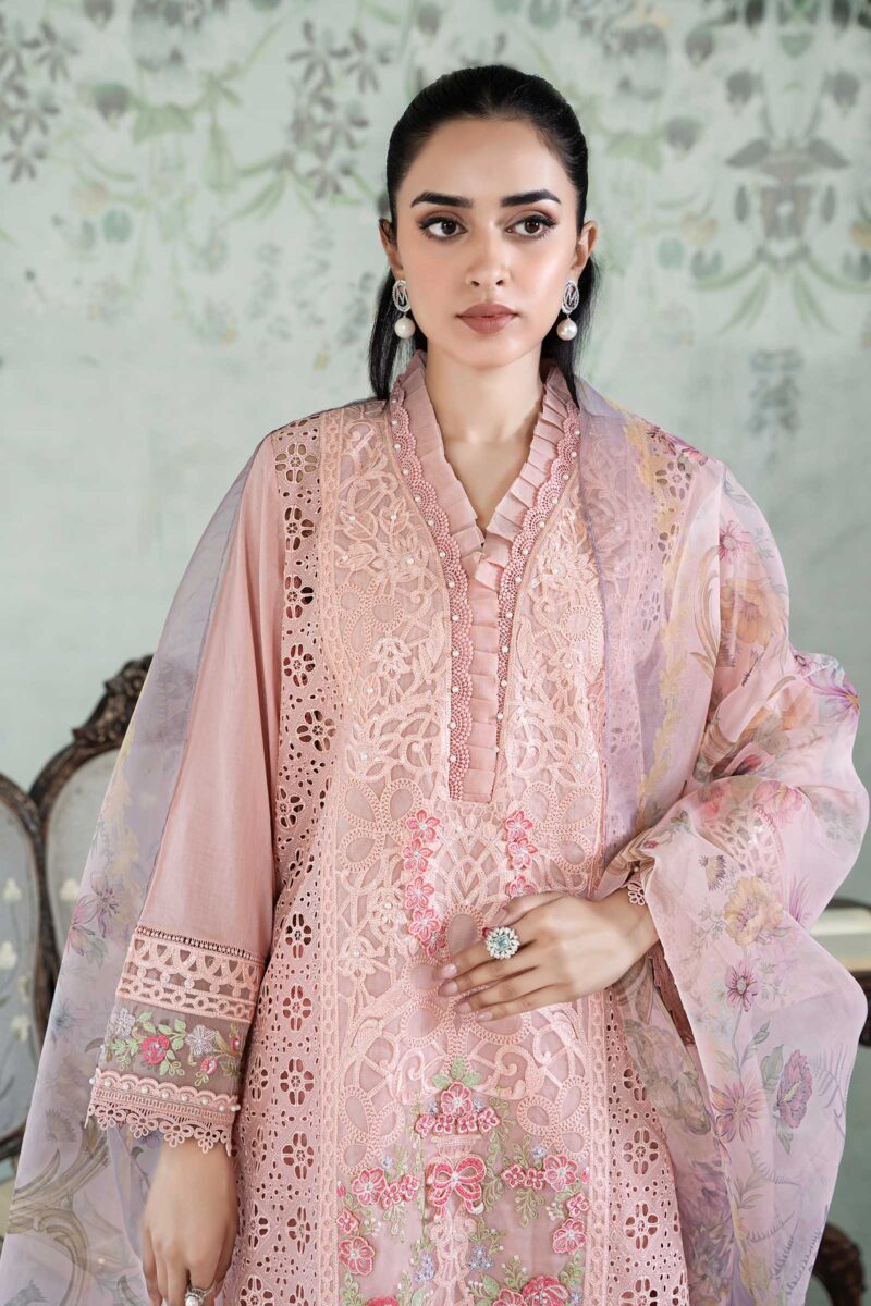 Qalamkar Ar 10 Helene Q Prints Collection 24