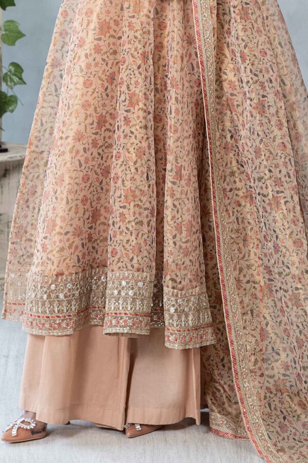 Noor D11 A Pink Schifli Luxury Chikankari Lawn 24 Collection 24